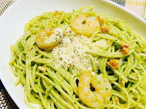 エビのくるみのお手軽ジェノベーゼパスタ!